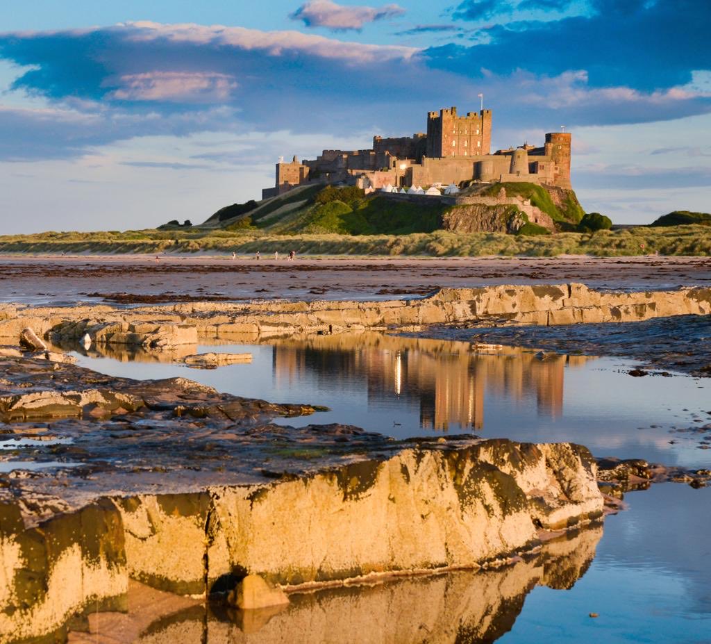 Bamburgh Castle Top World Images