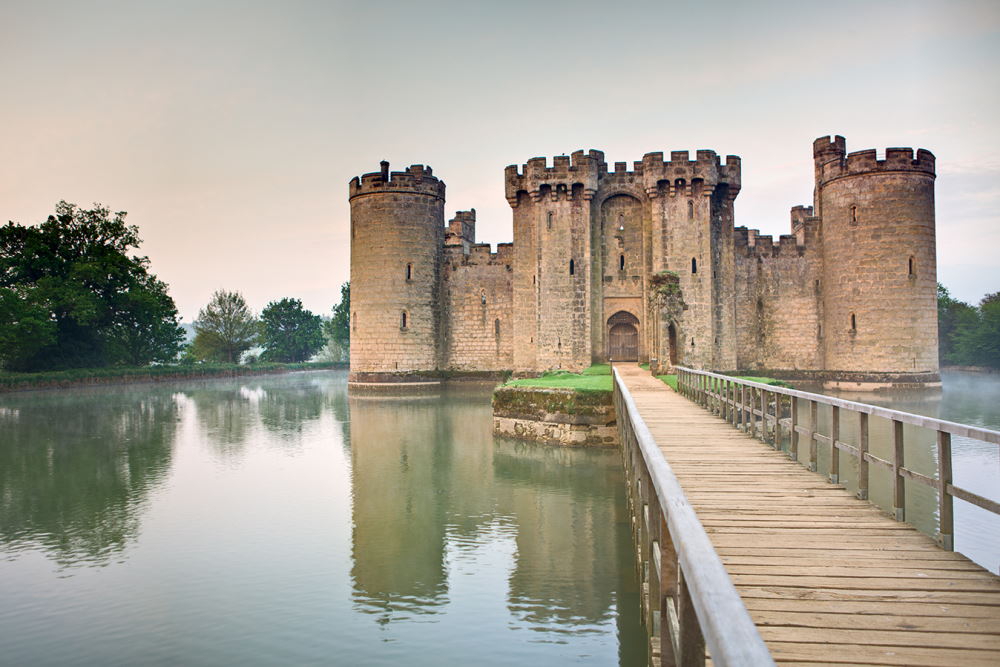 Bodiam Castle Palaces Castles Our Mundi bodiam-castle-palaces-castles-our-mundi
