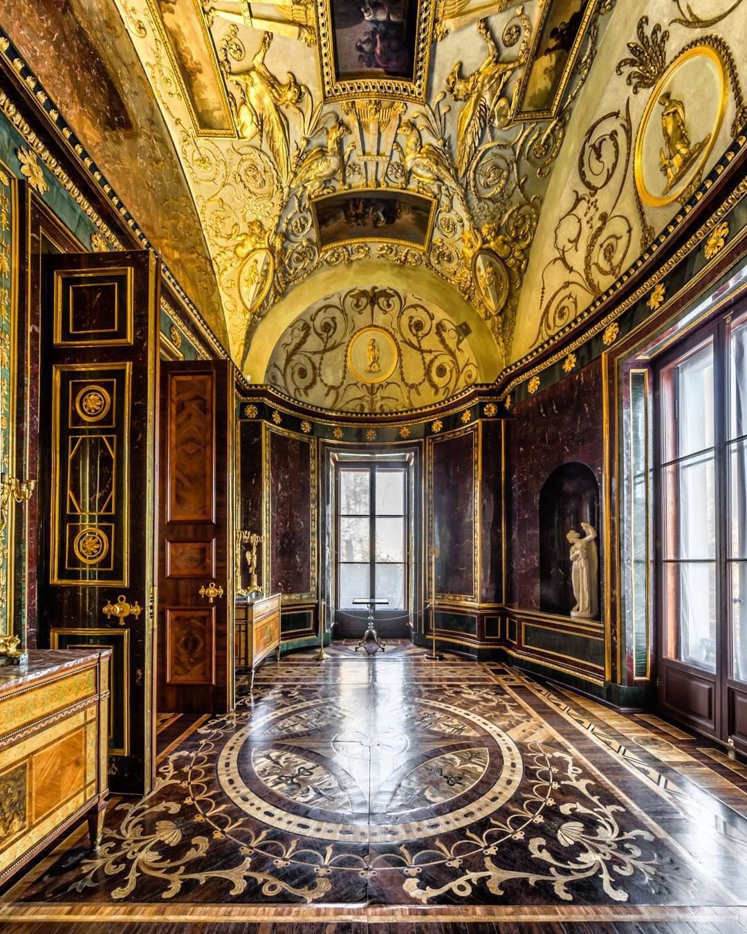 catherine palace interior