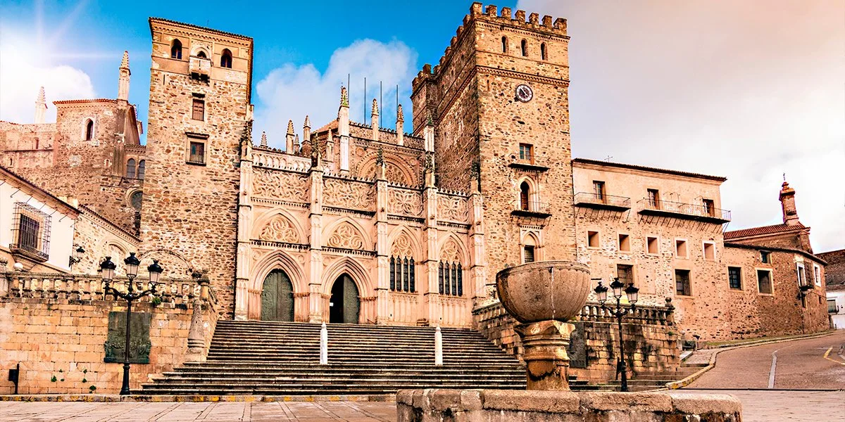 Iglesia Del Real Monasterio De Santa Maria De Guadalupe