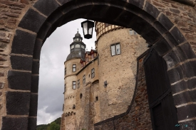 Castle Burresheim arc