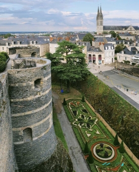 Chateau d Angers and city