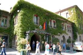 Cite de Carcassonne hotel