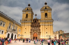Convento de San Francisco in Lima portada
