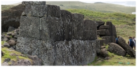 ahu tahira walls like Inca constructions