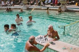 chess in Szechenyi Thermal Bath budapest