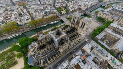 fire in notre dame cathedral