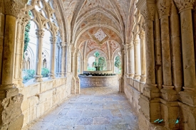 fountain in abbey of Sta Maria de Poblet