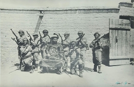 soldier bodyguards Gyantse Dzong 